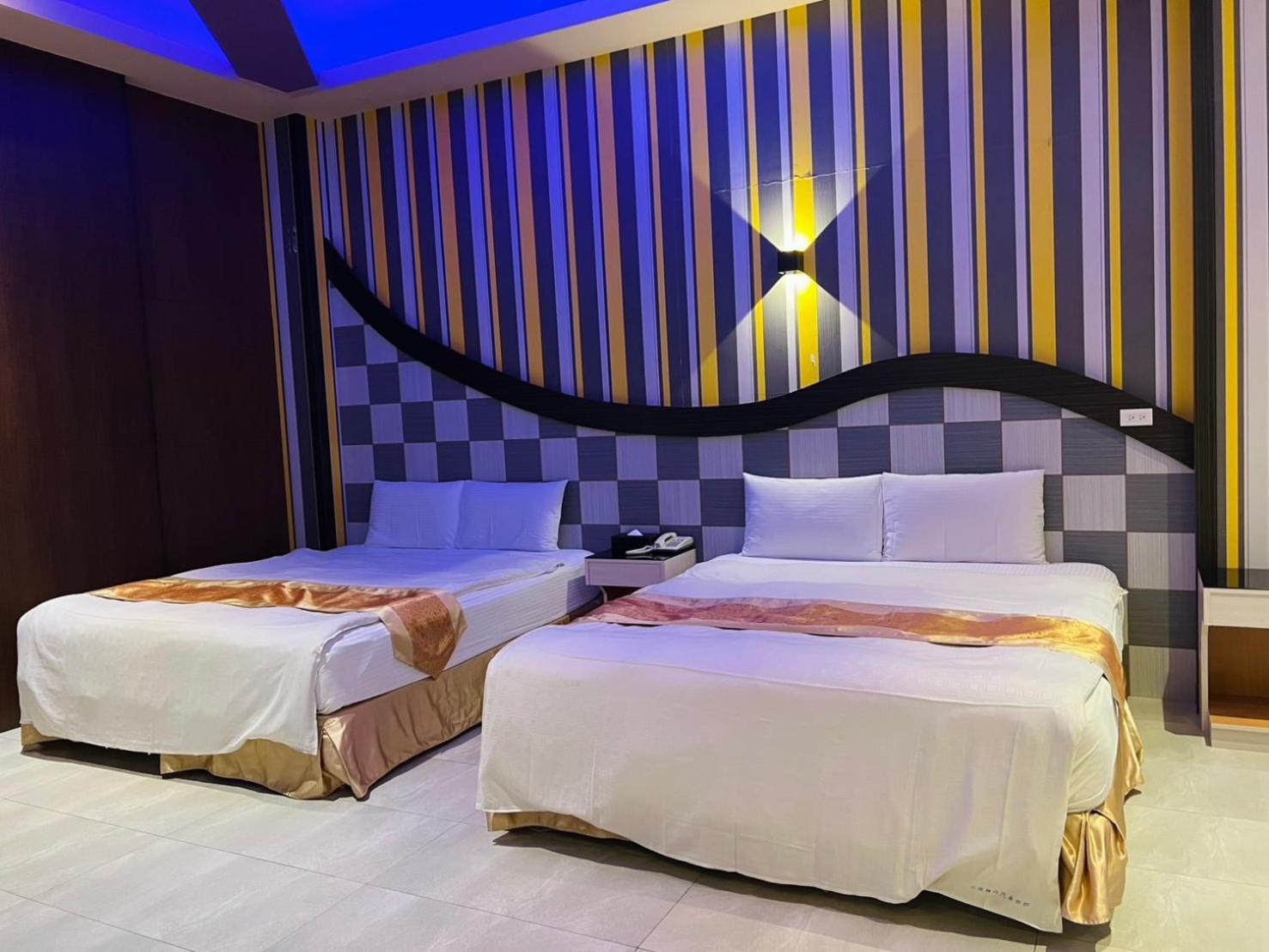Wei Feng Exquisite Motel Pintung Branch Pingtung Bagian luar foto